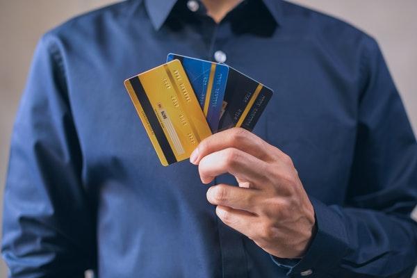 企业年金怎么查询余额？企业年金提取条件是什么？