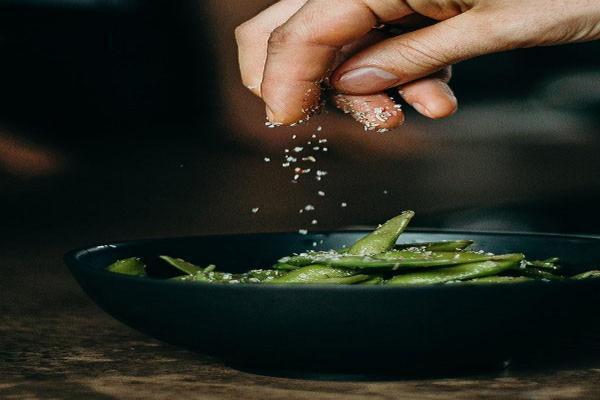 意外险理赔范围包括哪些，被鱼刺卡住算不算意外险