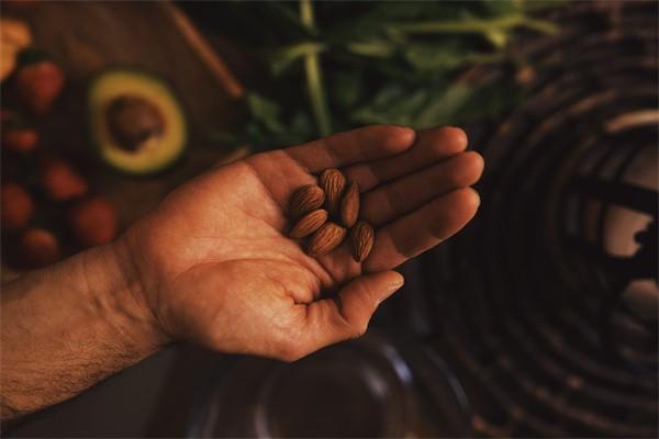 自己买的保险能退吗