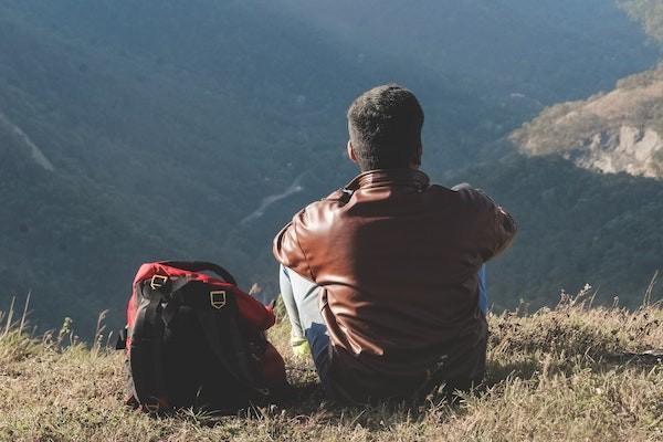 配偶怀孕可以用男方的生育保险报销吗